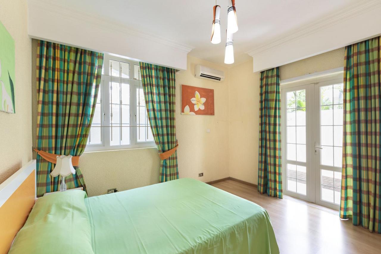 Apartment Orchid Grand Baie Exterior foto